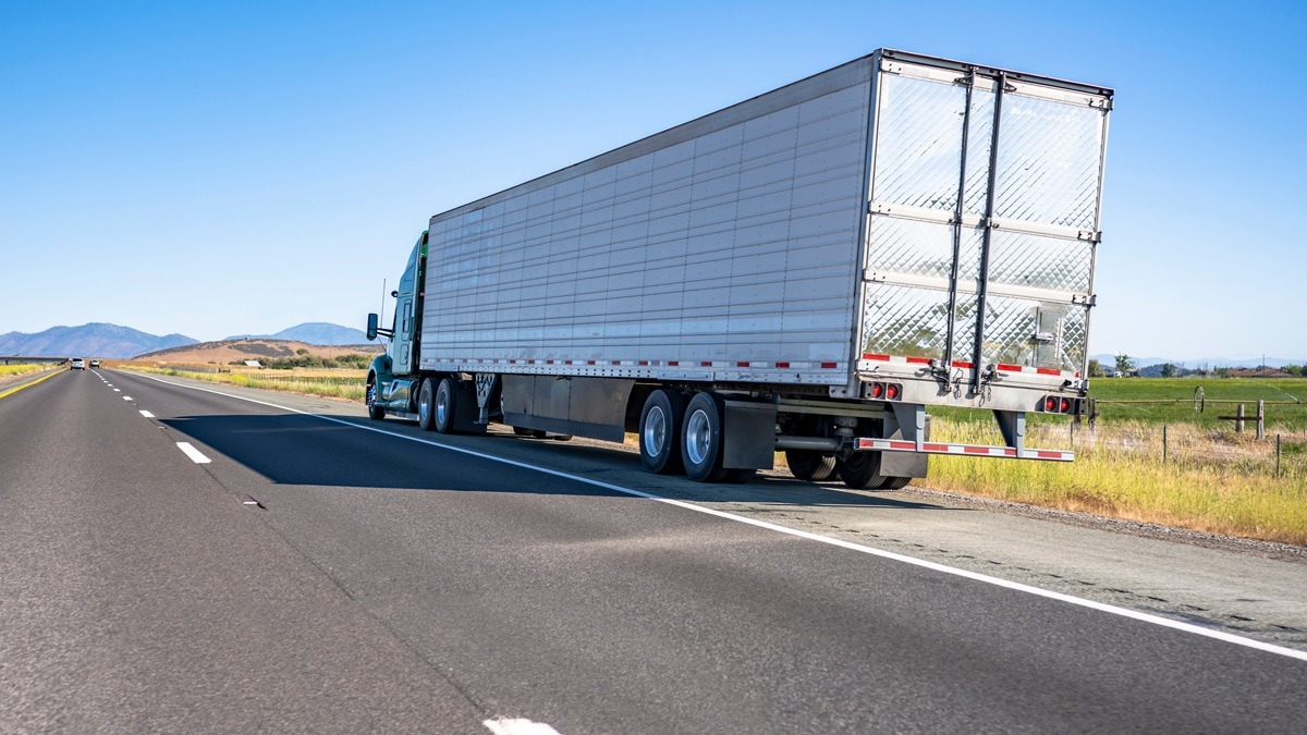 What You Should Know About Sitting Duck Truck Accidents in Washington