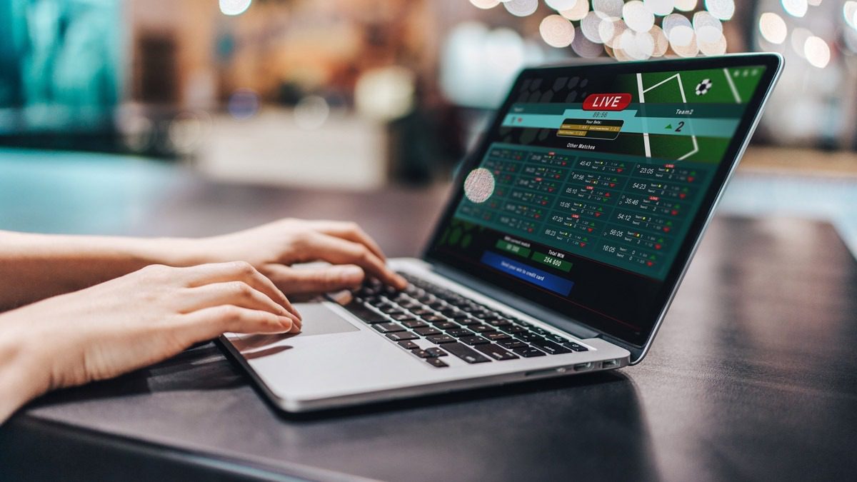 individual-checking-results-on-a-gambling-website