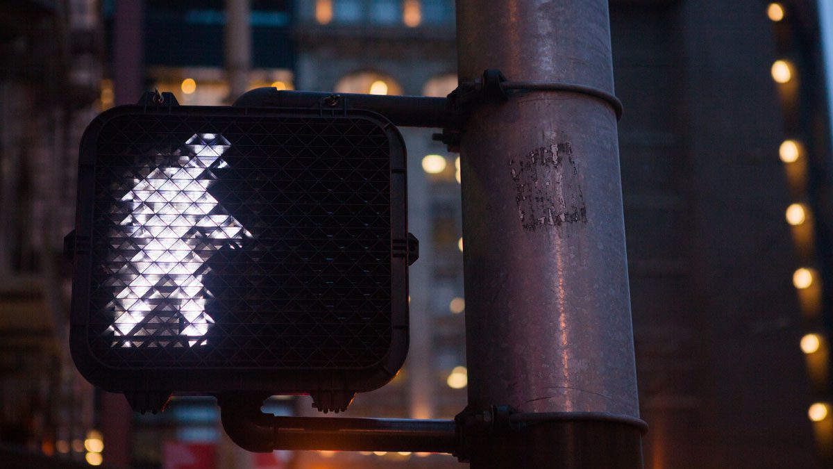 closeup-of-pedestrian-crossing-sign
