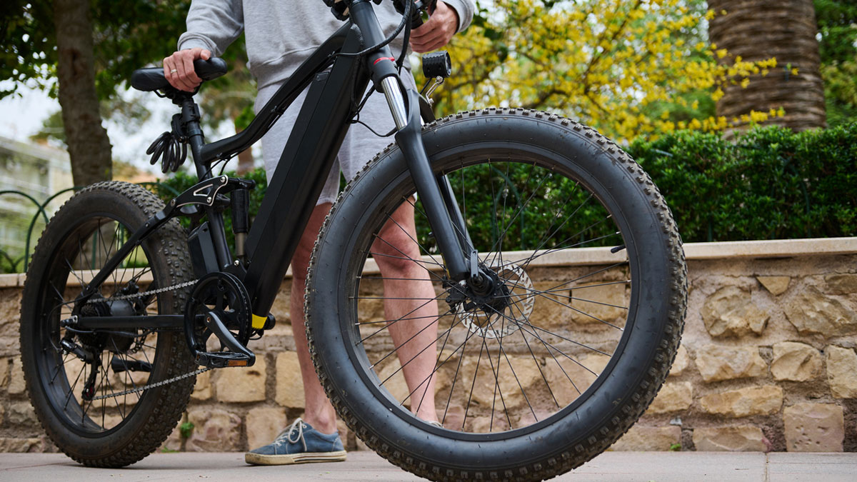 Electric Bike Accidents: Safety Risks Riders Should Not Ignore