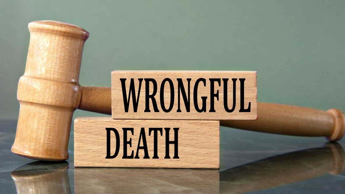 gavel-beside-a-block-reading-wrongful-death